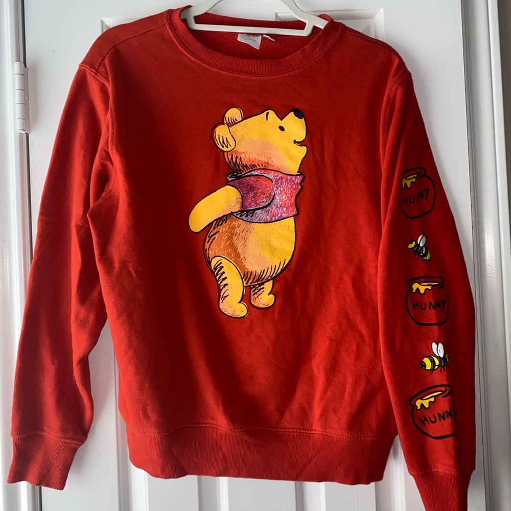 🔴SOLD🔴 | Winnie the Pooh Sweatshirt - Picture 1 of 2